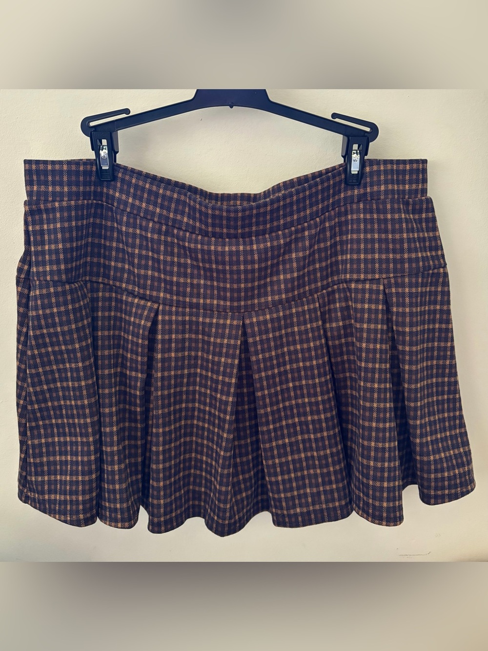 American Eagle Plaid Pleated Mini Skort